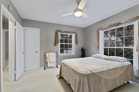 157 Pershing Rd, Waterloo, IA 50701 photo 13