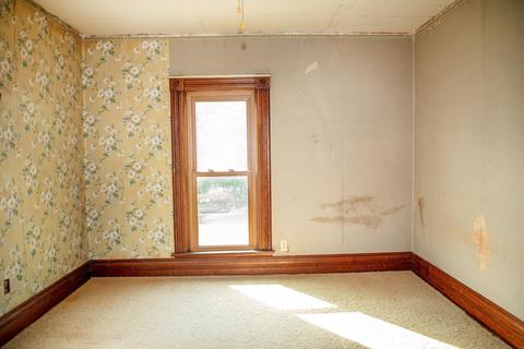 714 Central Ave E, Hampton, IA 50441 photo 28