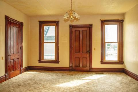 714 Central Ave E, Hampton, IA 50441 photo 13