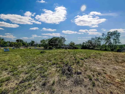 4311 James Dr #LOT 1, Cedar Falls, IA 50613