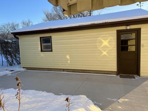 102 Riverview Dr, Decorah, IA 52101 photo 5