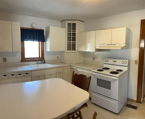 403 Oak St, Sumner, IA 50674 photo 7