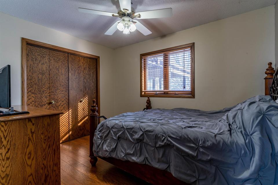  911 Mill St, Traer, IA 50675 photo 18