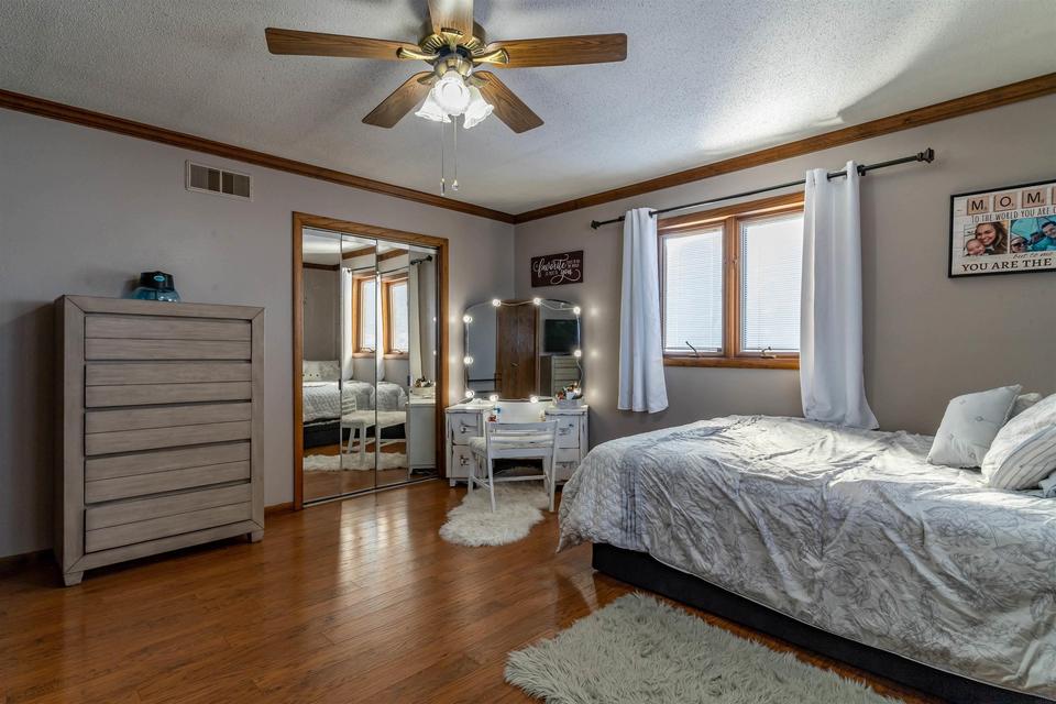  911 Mill St, Traer, IA 50675 photo 16