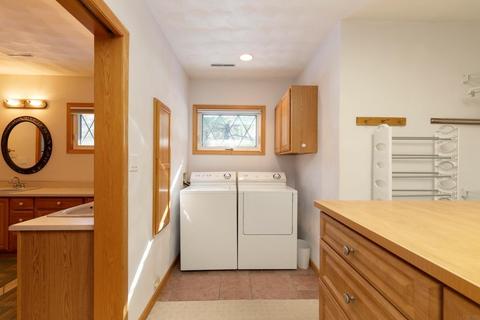 1832 Epping Pl, Waterloo, IA 50701 photo 18