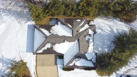 1832 Epping Pl, Waterloo, IA 50701 photo 4