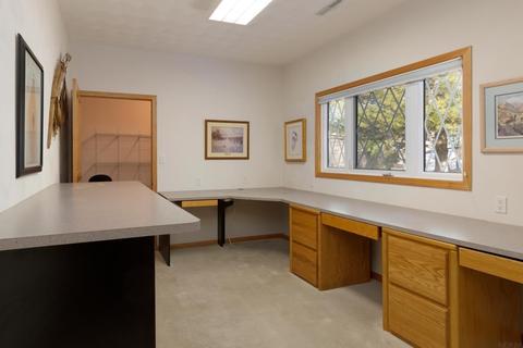 1832 Epping Pl, Waterloo, IA 50701 photo 27