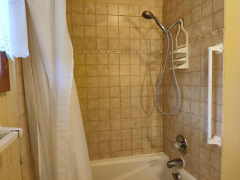 108 Riverview Dr, Decorah, IA 52101 photo 10