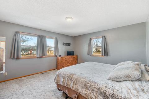 743 Circle Dr, Conrad, IA 50621 photo 13