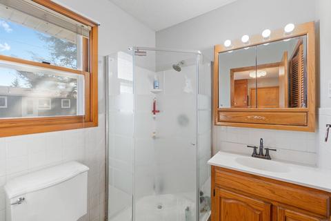 743 Circle Dr, Conrad, IA 50621 photo 12