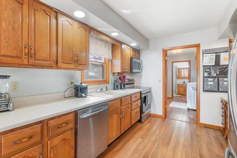 743 Circle Dr, Conrad, IA 50621 photo 5