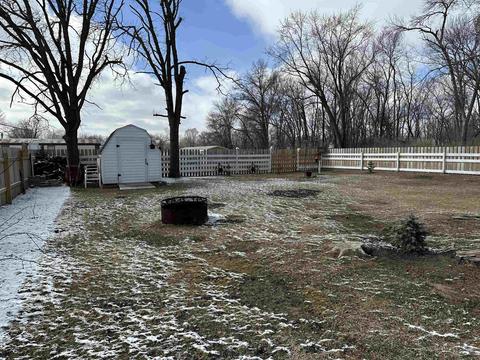 112 S 3rd St, Hazleton, IA 50641 photo 6
