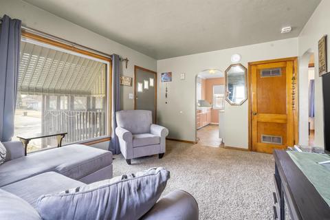 1433 E Mitchell Ave, Waterloo, IA 50702 photo 9