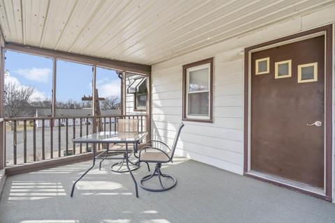 1433 E Mitchell Ave, Waterloo, IA 50702 photo 6