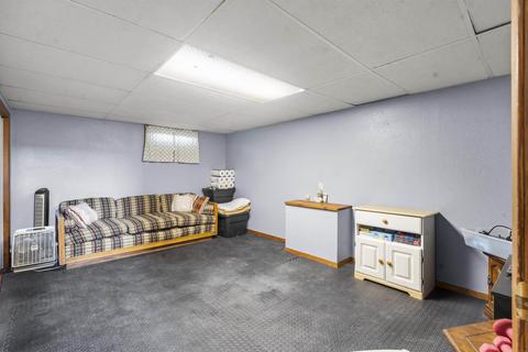 1433 E Mitchell Ave, Waterloo, IA 50702 photo 21