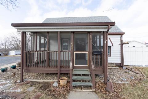 1433 E Mitchell Ave, Waterloo, IA 50702 photo 3