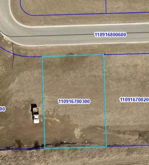 541 Massman Dr, Decorah, IA 52101