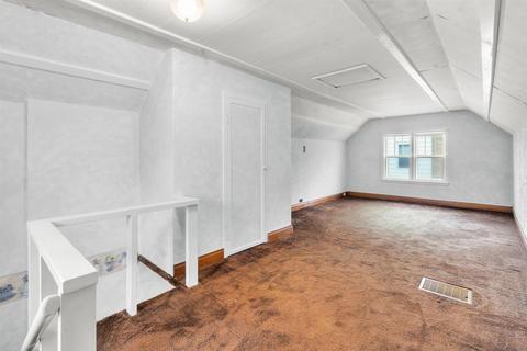 135 Bertch Ave, Waterloo, IA 50702 photo 13