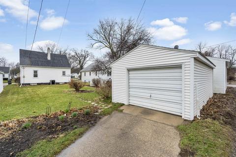 135 Bertch Ave, Waterloo, IA 50702 photo 23