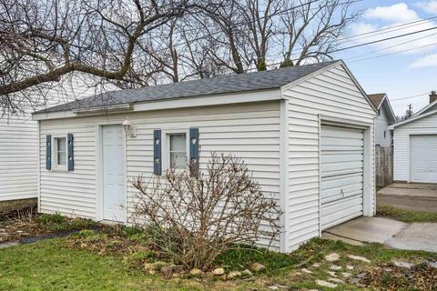 135 Bertch Ave, Waterloo, IA 50702 photo 21