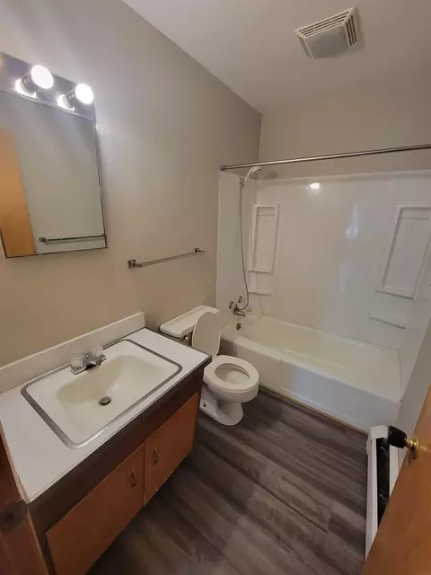 335 Elder St, Dike, IA 50624 photo 11