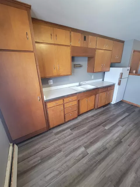 335 Elder St, Dike, IA 50624 photo 9