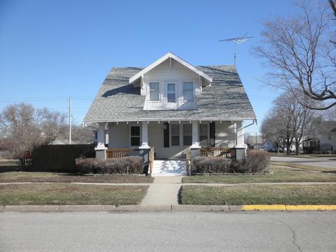 733 Chase St, Osage, IA 50461