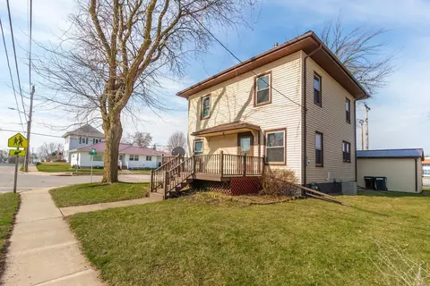 1607 5th St, Gilbertville, IA 50634