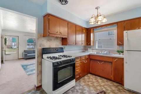 1217 Upton Ave, Waterloo, IA 50701 photo 8