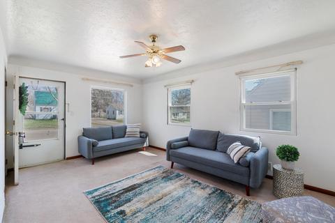 1217 Upton Ave, Waterloo, IA 50701 photo 5