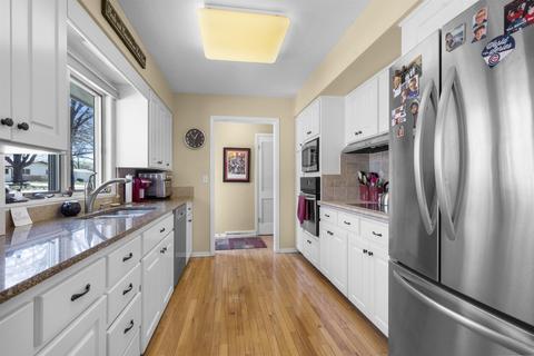 428 Progress Ave, Waterloo, IA 50701 photo 6