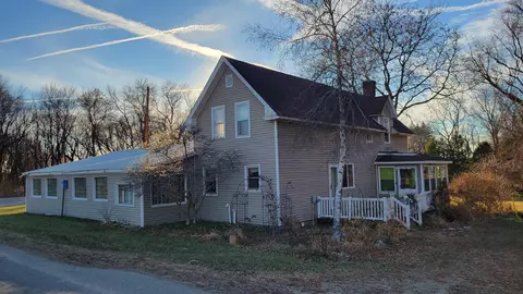 3989 State Highway 9, Riceville, IA 50466