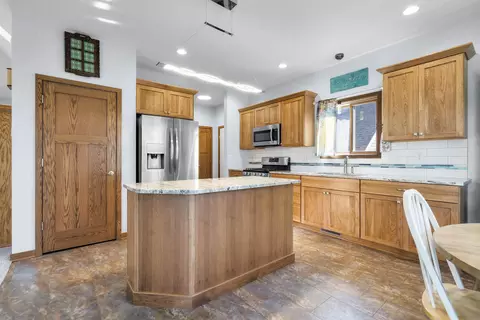 201 4th St, Morrison, IA 50657 photo 8