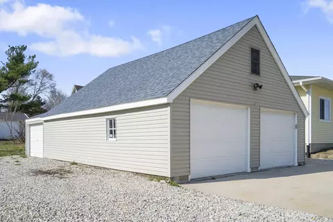 201 4th St, Morrison, IA 50657 photo 17
