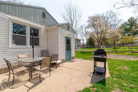244 Windsor Dr, Waterloo, IA 50701 photo 28