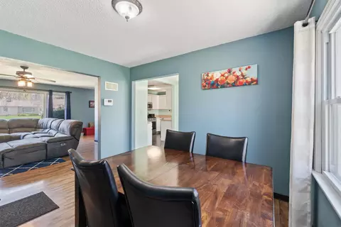 244 Windsor Dr, Waterloo, IA 50701 photo 7