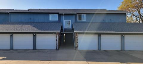 211 Southbrook 3 Dr #3, Waterloo, IA 50702