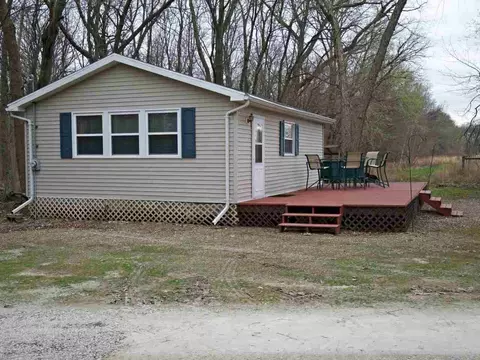 2004-15 Gentry Ave, Independence, IA 50644