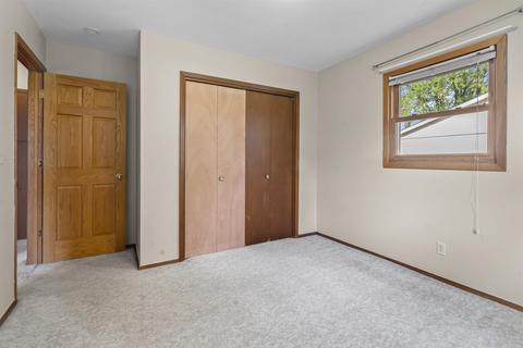 1919 Upton Ave, Waterloo, IA 50701 photo 14