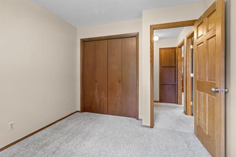 1919 Upton Ave, Waterloo, IA 50701 photo 16
