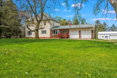 23115 Butler Center Rd, Allison, IA 50602
