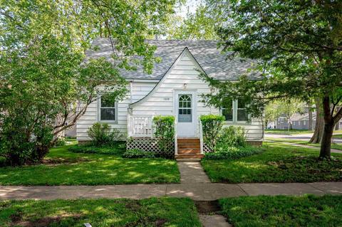 1025 Forest Ave, Waterloo, IA 50702