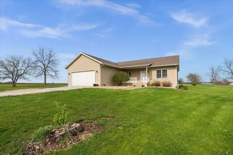 2744 Benson Shady Grove Ave # -1, Jesup, IA 50648