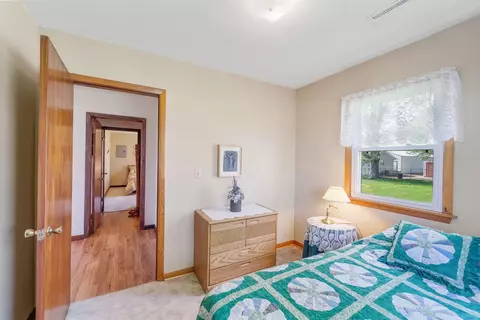 607 E 13th St, Vinton, IA 52349 photo 18