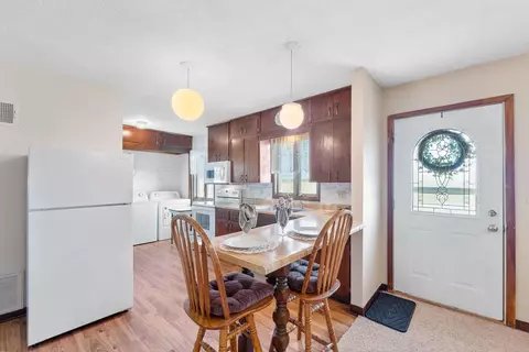 607 E 13th St, Vinton, IA 52349 photo 11