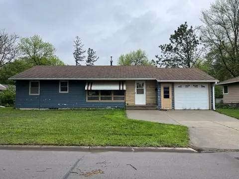 326 N West St, Forest City, IA 50436