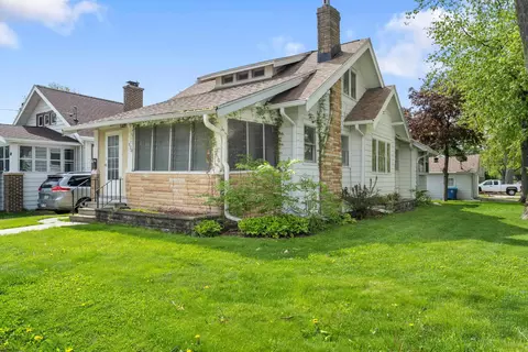 130 Williston Ave, Waterloo, IA 50701