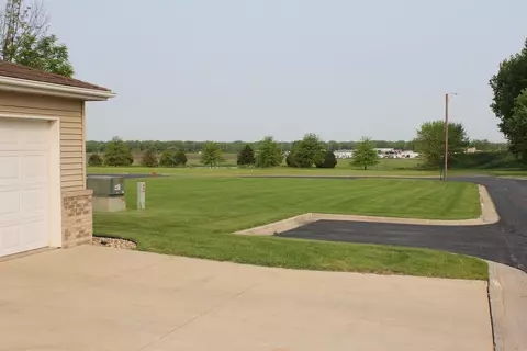 2109 Cassi Rdg, Waterloo, IA 50701 photo 5