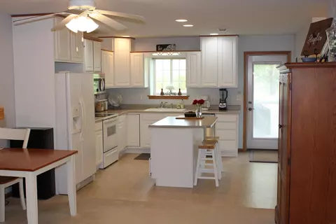2109 Cassi Rdg, Waterloo, IA 50701 photo 10