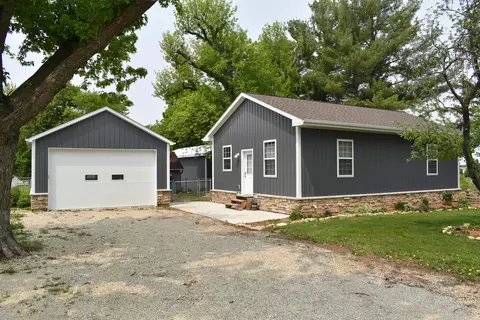 412 N Center St, Saint Ansgar, IA 50472